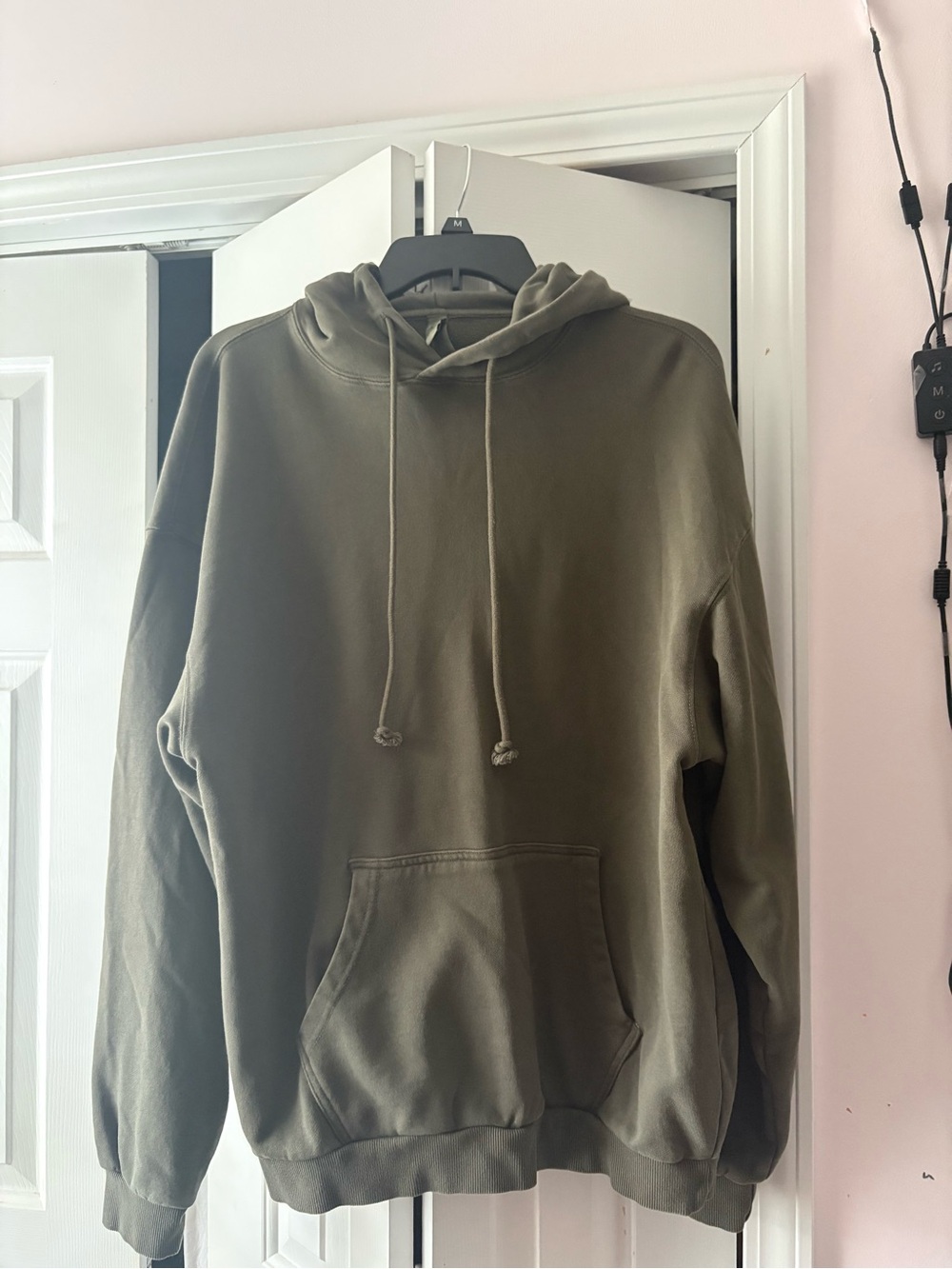 SKIMS Olive Green Women's Hooded Pullover Sweatshirt